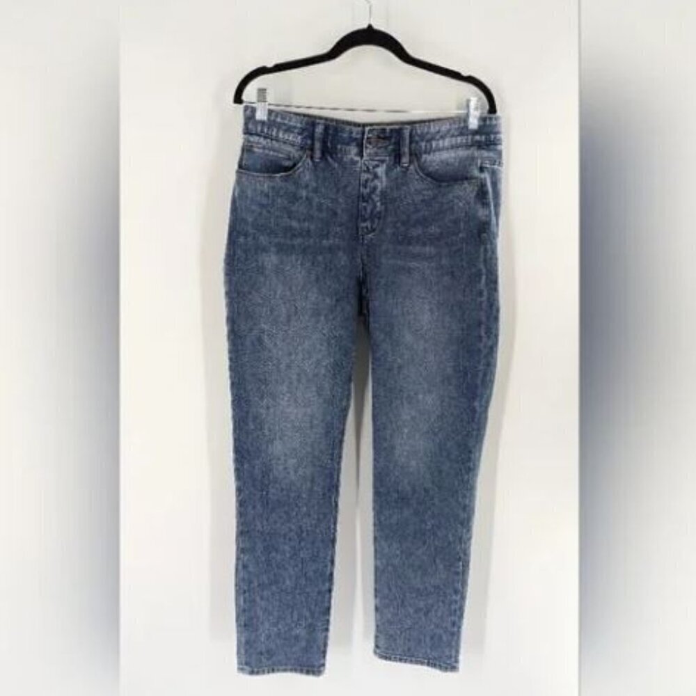 Soft Surroundings Medium Wash High Rise‎ Straight Leg Pull On Jeans, Size M